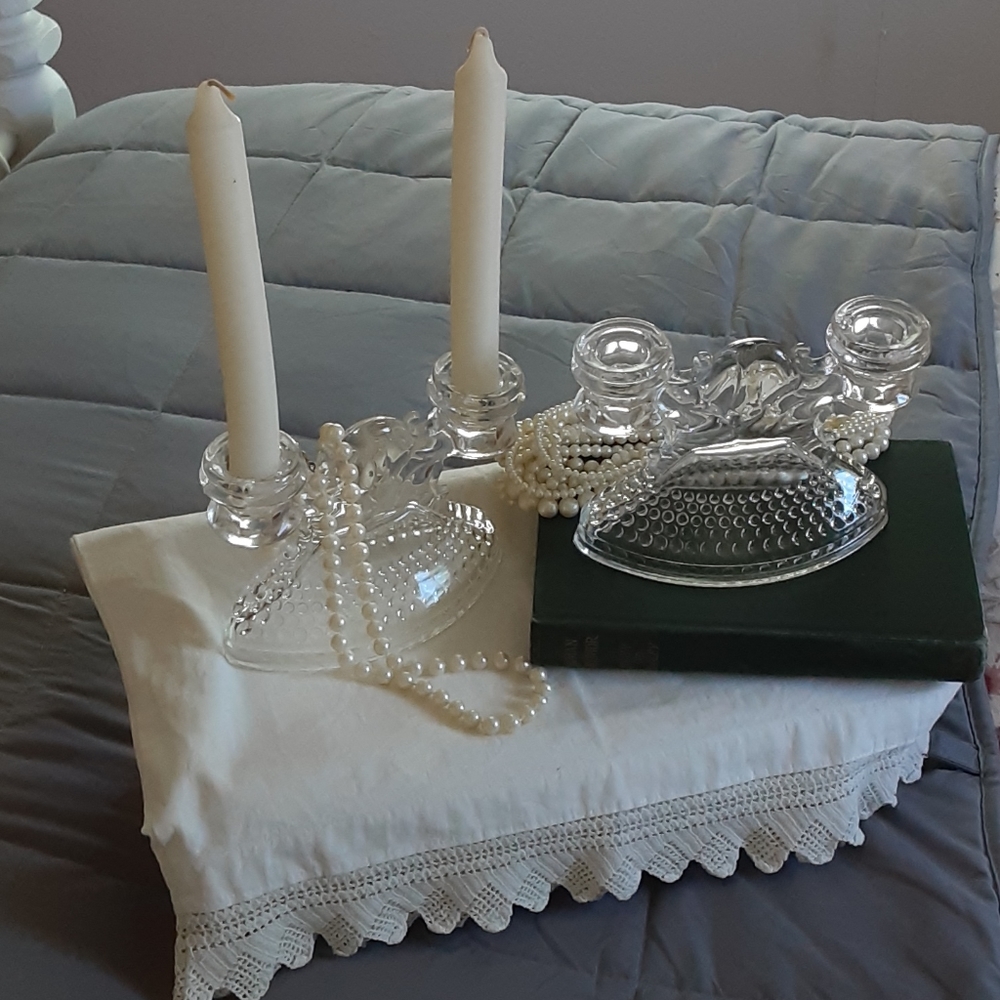 Vintage heavyweight candleholder/ hobnail - Picture 6 of 7